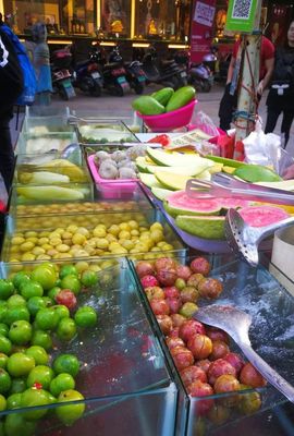 25元一斤！桂平本地‘第一貴’水果震撼上市，市場(chǎng)銷(xiāo)售前景幾何？